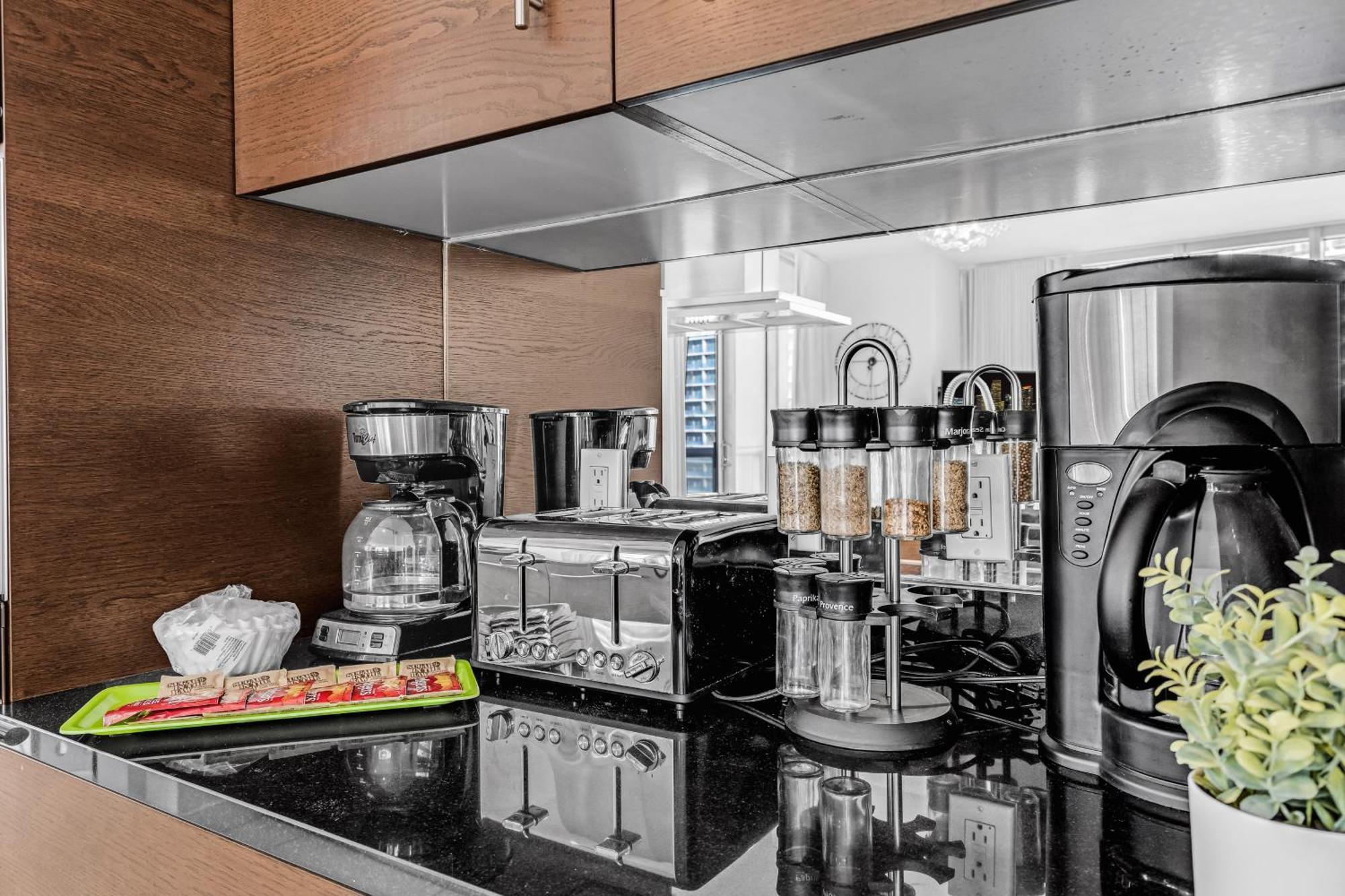 Luxurious Condo At Icon With Views Μαϊάμι Εξωτερικό φωτογραφία