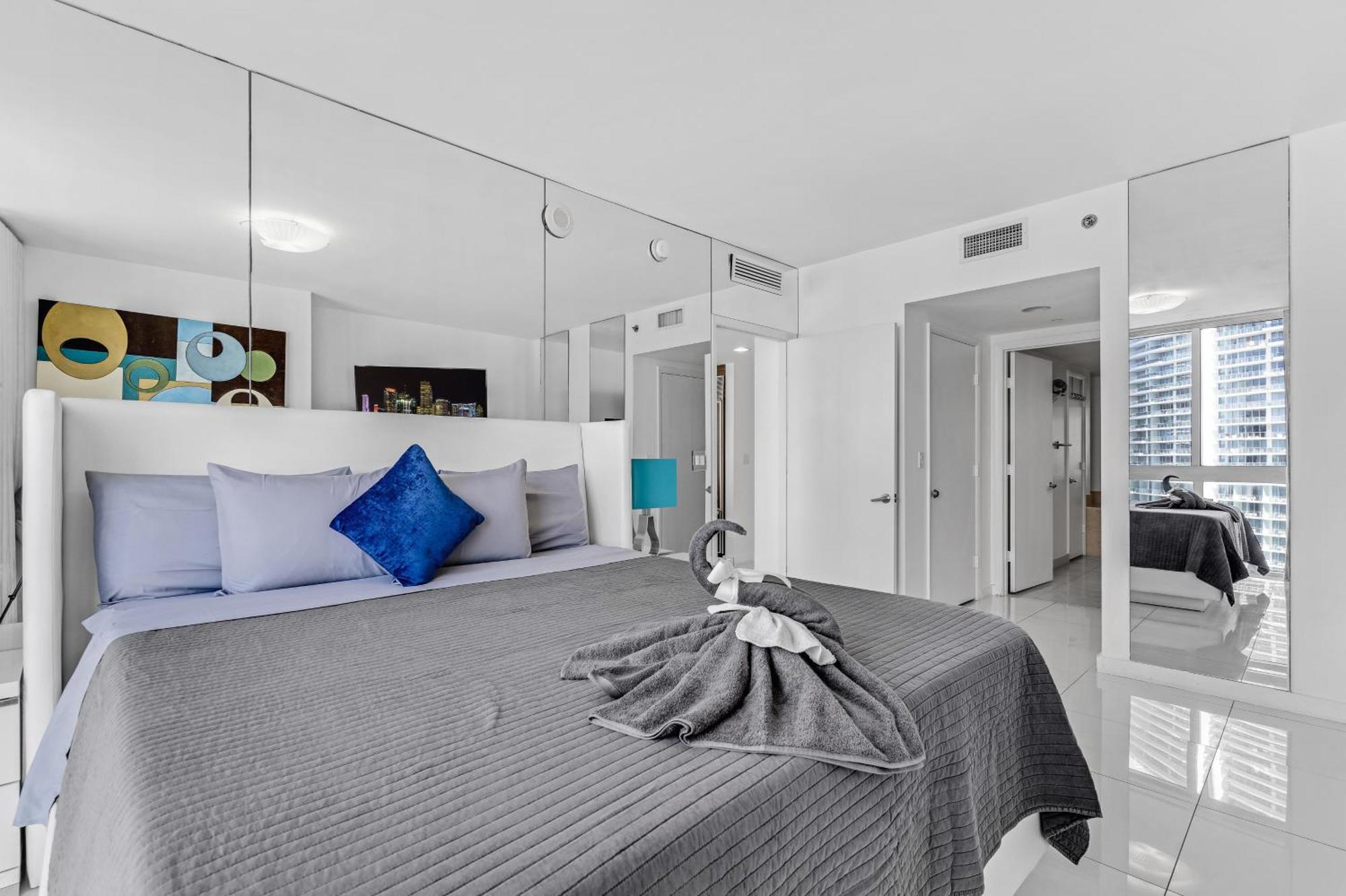 Luxurious Condo At Icon With Views Μαϊάμι Εξωτερικό φωτογραφία