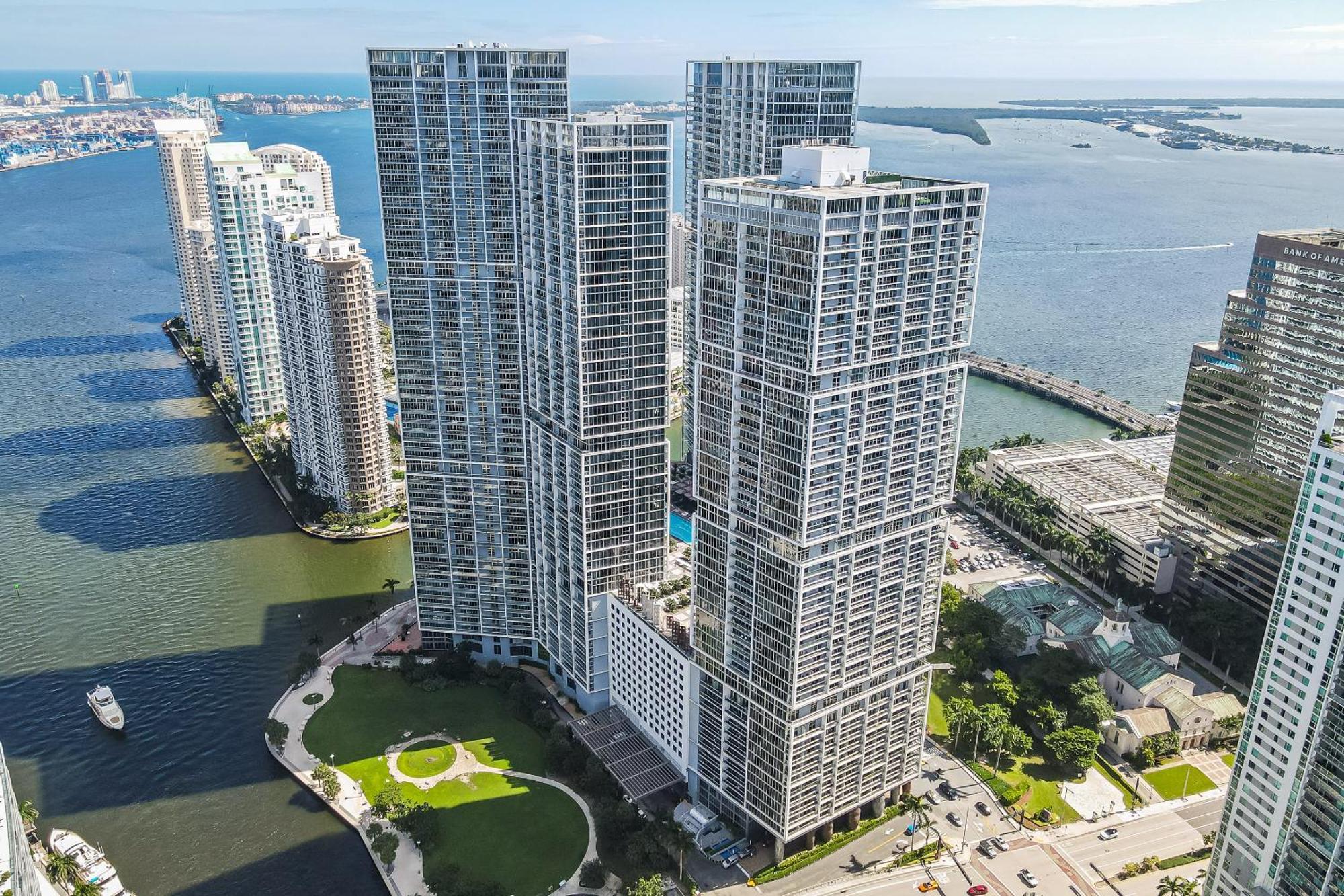 Luxurious Condo At Icon With Views Μαϊάμι Εξωτερικό φωτογραφία